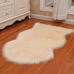 Vloerkleed – Onregelmatige vorm, anti-slip achterkant – Polyester, machine wasbaar, multi-gekleurde design