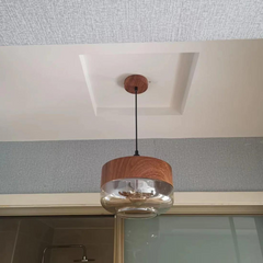 Hanglamp – Scandinavisch design – Hout met getint glas