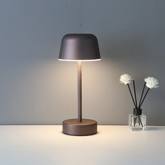 Tafellamp – Prismatisch Design – Kleurreflectie-effect, Modern en Stijlvol