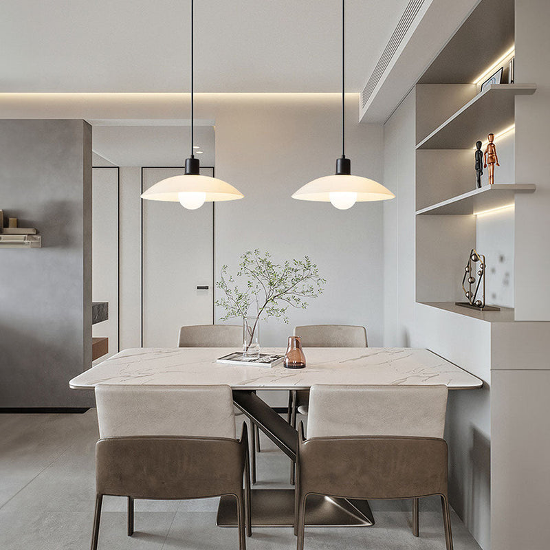 Hanglamp – Elegant minimalistisch design – Witte glazen constructie
