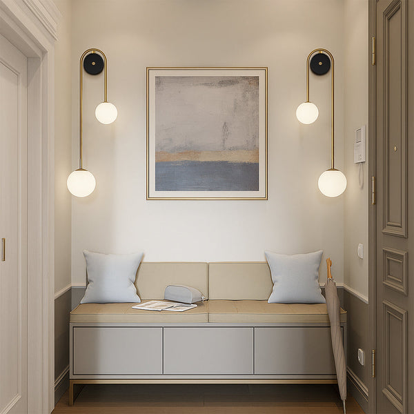 Wandlamp – Modern ontwerp met gebogen arm – Glazen scherm, geschikt voor diverse interieurstijlen