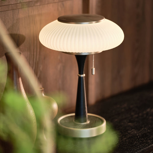 Tafellamp – Modern design met dimfunctie – Geschikt voor kantoor en woonkamer