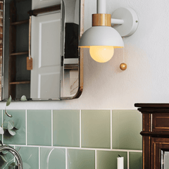 Wandlamp – Houten en ijzeren constructie – Met trekschakelaar, Macaron-stijl