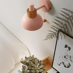 Wandlamp – Houten en ijzeren constructie – Met trekschakelaar, Macaron-stijl