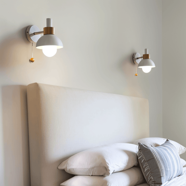 Wandlamp – Houten en ijzeren constructie – Met trekschakelaar, Macaron-stijl