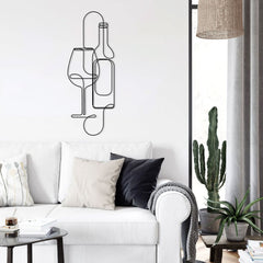 Metalen wanddecoratie – Bokaal en wijn ontwerp – Duurzaam materiaal, decoratief element