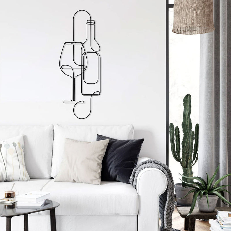 Metalen wanddecoratie – Bokaal en wijn ontwerp – Duurzaam materiaal, decoratief element