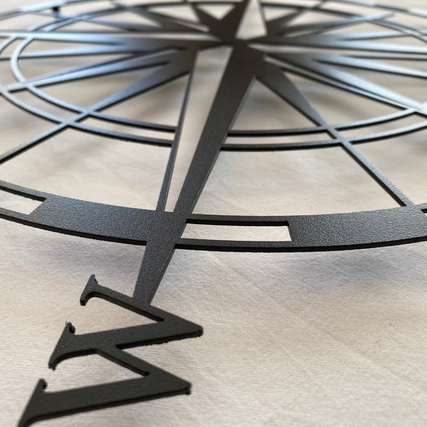Metalen wanddecoratie | Kompas Design | Duurzaam Materiaal