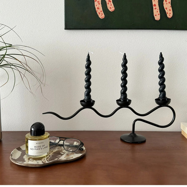 Vintage Wrought Iron Wavy CandleStick | Zwarte Metalen Kandelaar voor Tafel Decoratie en Bruiloft