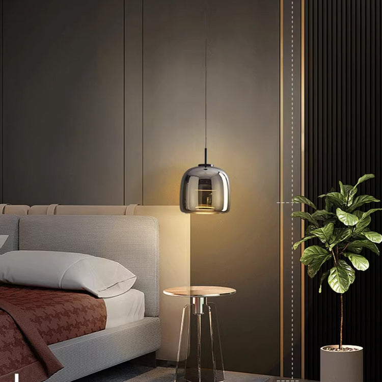 Hanglamp – Scandinavisch ontwerp – Zwarte glazen kap